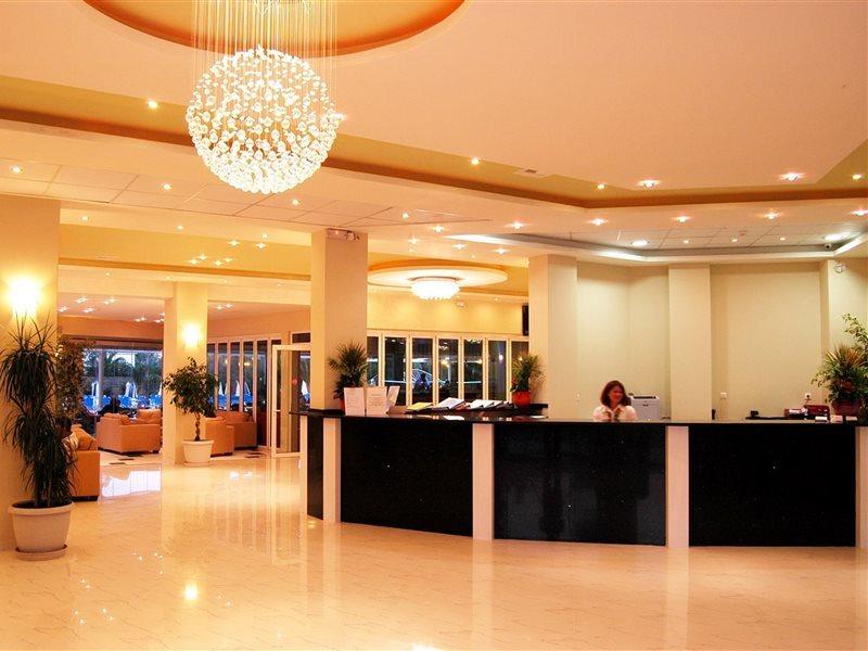Majestic Hotel & Spa Лаганас Екстериор снимка