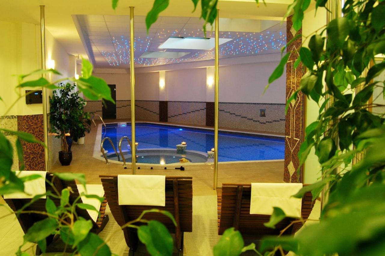 Majestic Hotel & Spa Лаганас Екстериор снимка