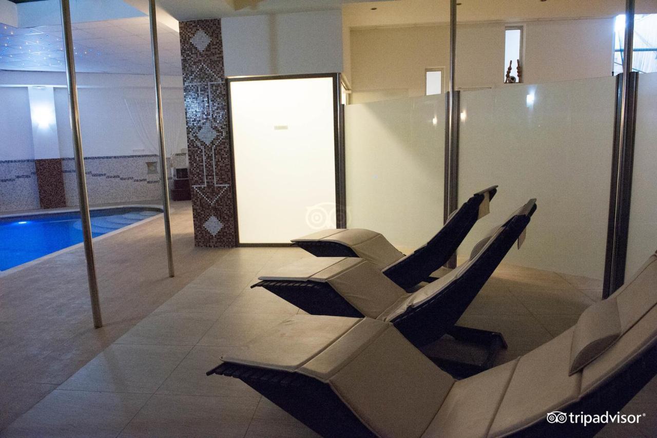 Majestic Hotel & Spa Лаганас Екстериор снимка