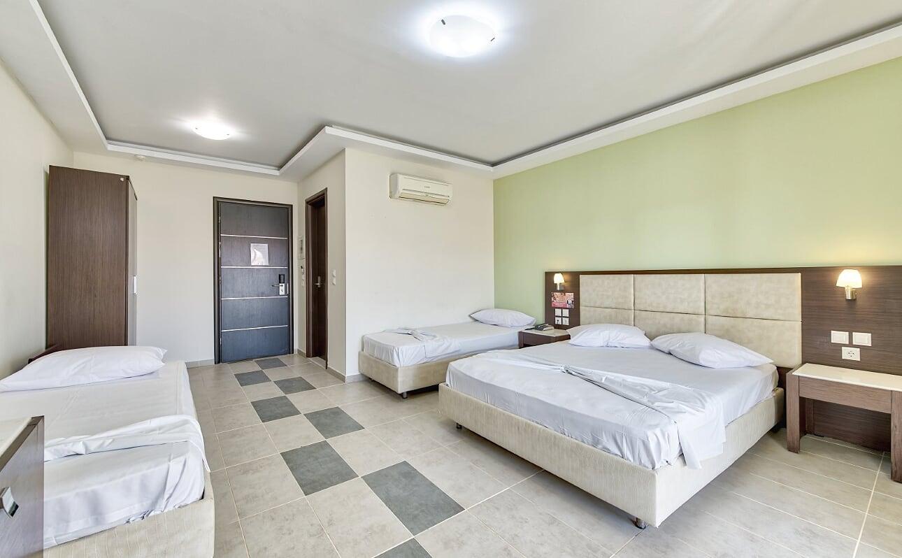 Majestic Hotel & Spa Лаганас Екстериор снимка