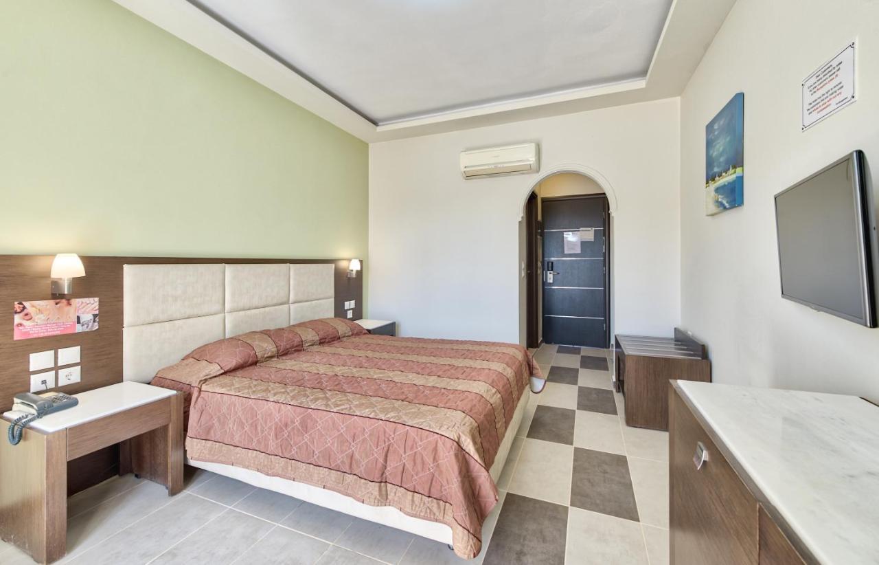 Majestic Hotel & Spa Лаганас Екстериор снимка